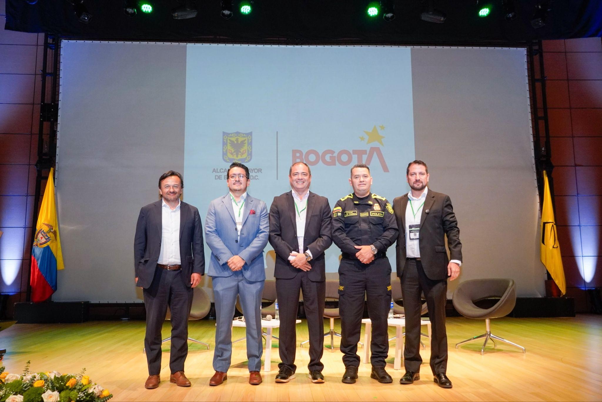 Bogotá comparte experiencia y retos para avanzar en seguridad vial en el país