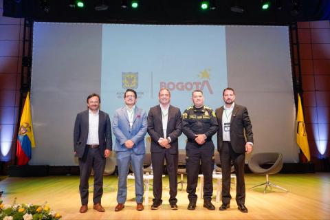 Bogotá comparte experiencia y retos para avanzar en seguridad vial en el país
