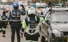 Foto: Personal en vía en los corredores de ingreso y salida de Bogotá - SDM
